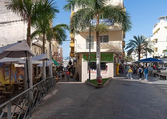 Cristianos Apartment